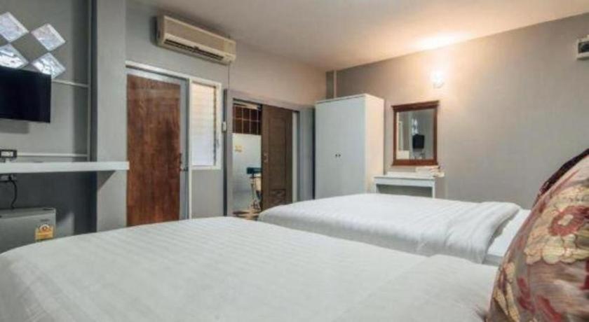 Bannsawasdee Aparthotel Чианг Рай Екстериор снимка